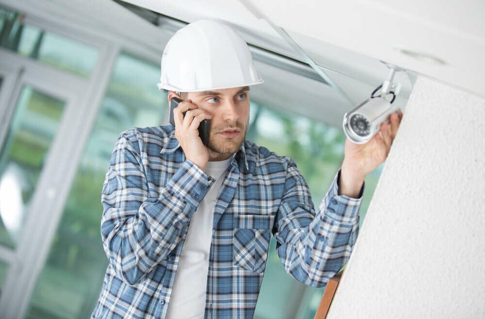 Choosing the Best: Tips for Selecting Security Camera Experts in Southern California